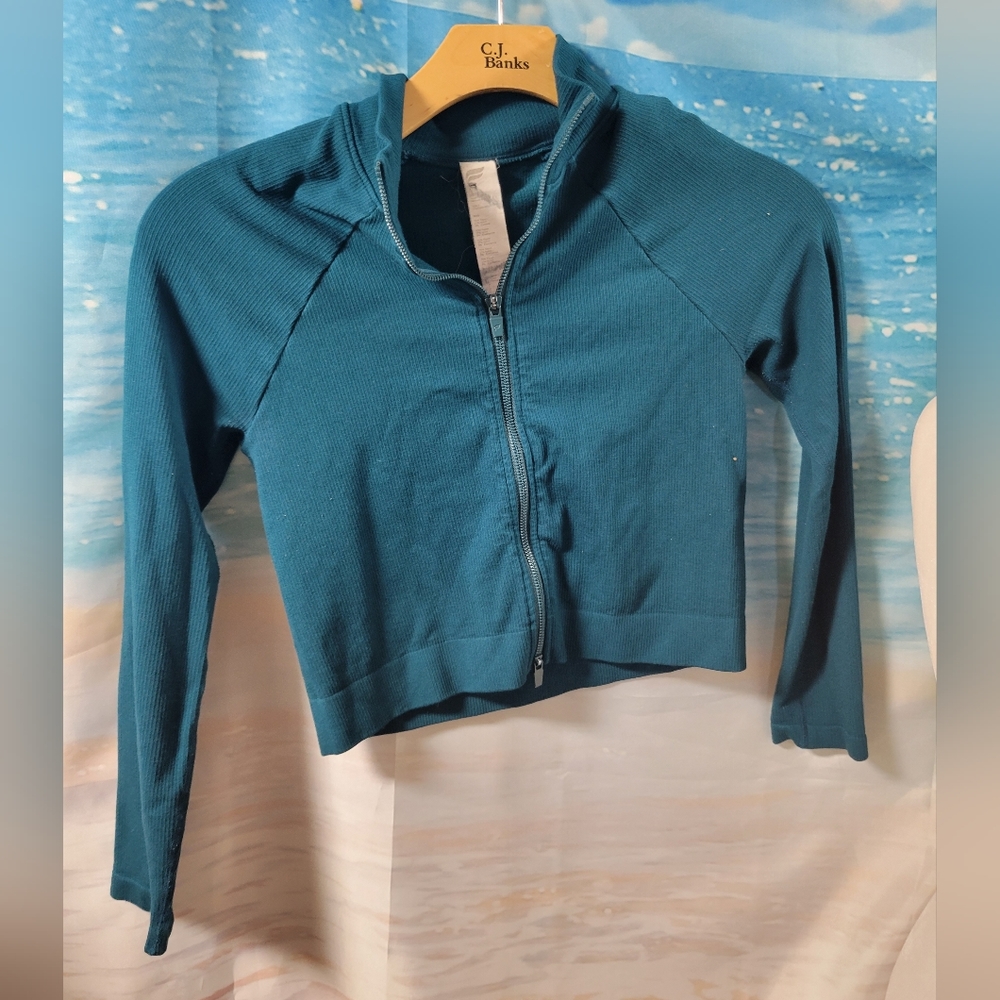Fabletics Crop‎ Zip Up Sweatshirt Size Large